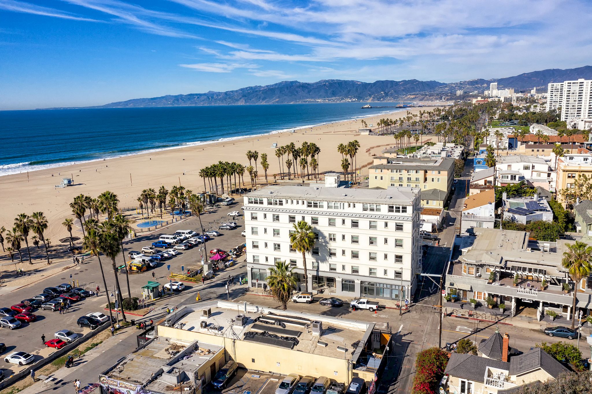 Air Venice™ An Ocean Front Experience - Boutique Hotel in Venice Beach ...